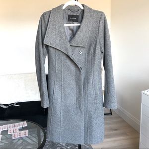 Aritzia Grey Wool Connor coat size small